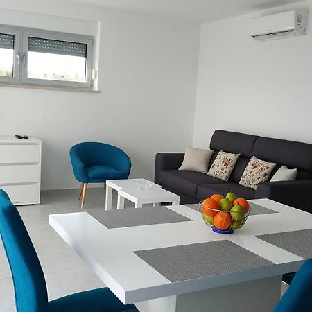 Apartment Janja Medulin Eksteriør billede